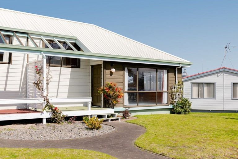 Photo of property in Puriri Village, 4/3 Puriri Street, Mount Maunganui, 3116