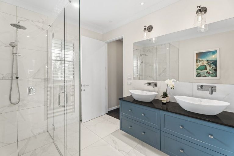 Photo of property in 61a Whitford Park Road, Whitford, Manurewa, 2576