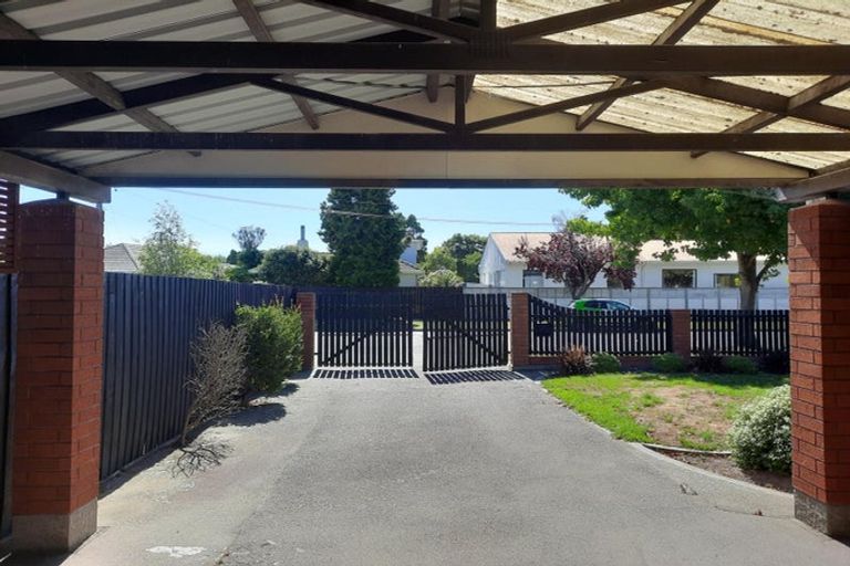 Photo of property in 3 Cranbrook Avenue, Burnside, Christchurch, 8053