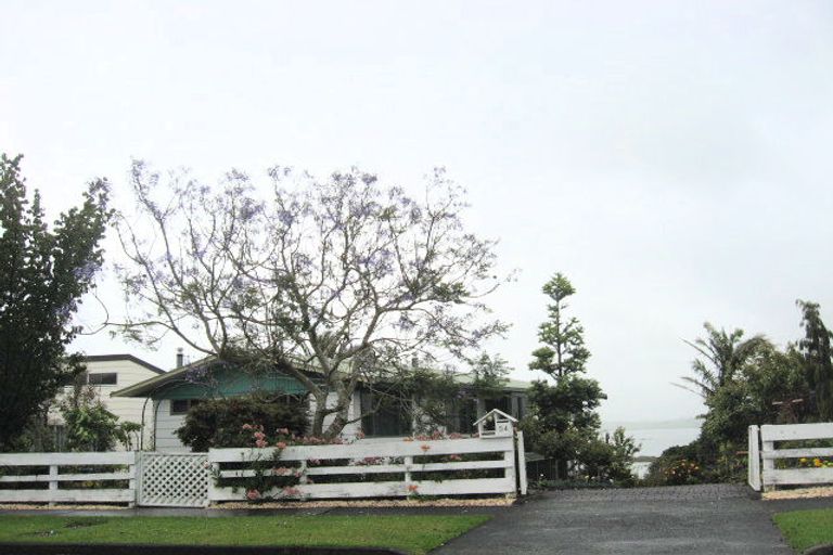 Photo of property in 54 West View Crescent, Onerahi, Whangarei, 0110