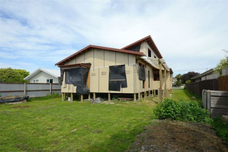 Photo of property in 126 Gayhurst Road, Dallington, Christchurch, 8061