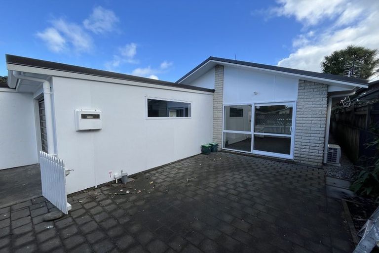 Photo of property in 44a Whiteley Street, Moturoa, New Plymouth, 4310