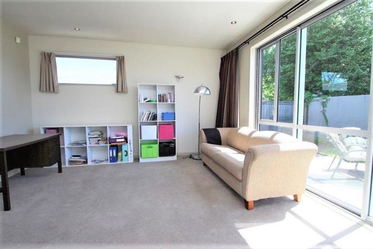 Photo of property in 15a Primrose Street, Northcote, Christchurch, 8052