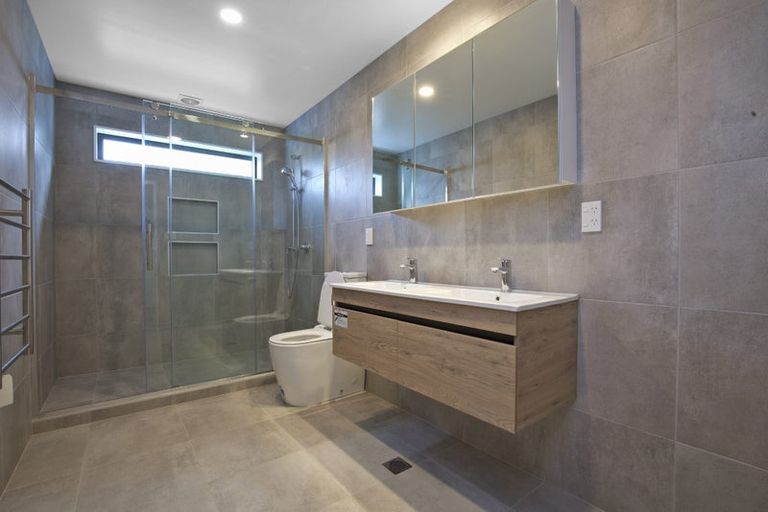 Photo of property in 94a Alton Avenue, Hillcrest, Auckland, 0627