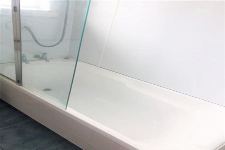 Photo of property in 54 Marama Crescent, Spotswood, New Plymouth, 4310