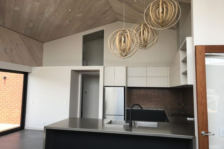 Photo of property in 1/25 West Street, Pukekohe, 2120