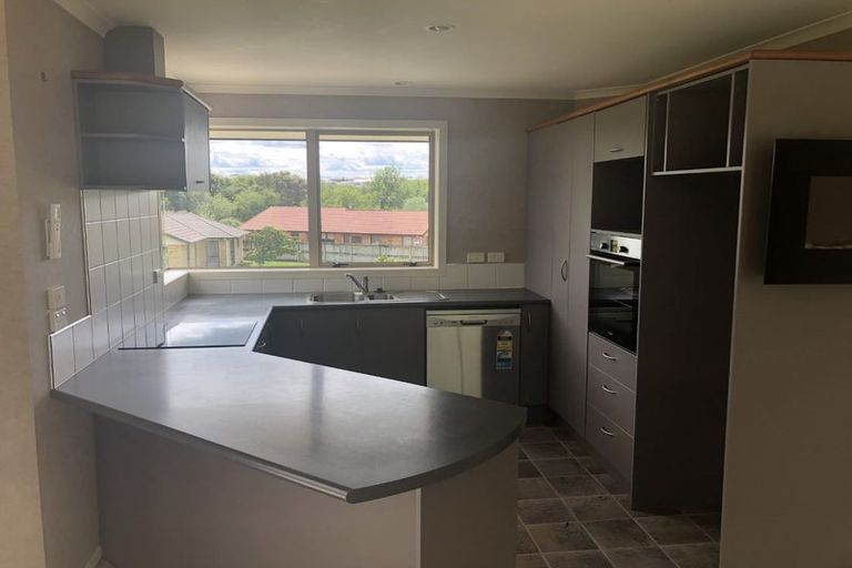 Photo of property in 43 Twickenham Place, Nawton, Hamilton, 3200