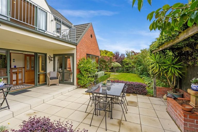 Photo of property in 6 Croftfield Place, Westmorland, Christchurch, 8025