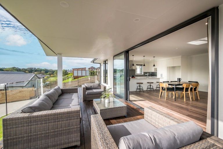 Photo of property in 30 Admiralty Drive, Haruru, 0204