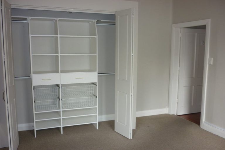 Photo of property in 8 Davis Street, Thorndon, Wellington, 6011