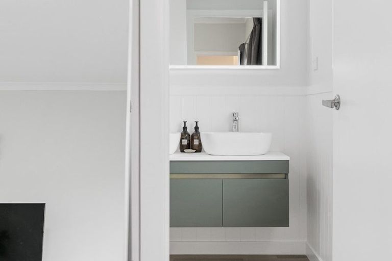 Photo of property in 33 Hobson Street, Maeroa, Hamilton, 3200