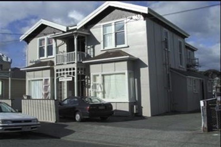Photo of property in 34 Bay Street, Petone, Lower Hutt, 5012
