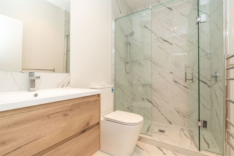 Photo of property in 1/23 Campbell Street, Karori, Wellington, 6012