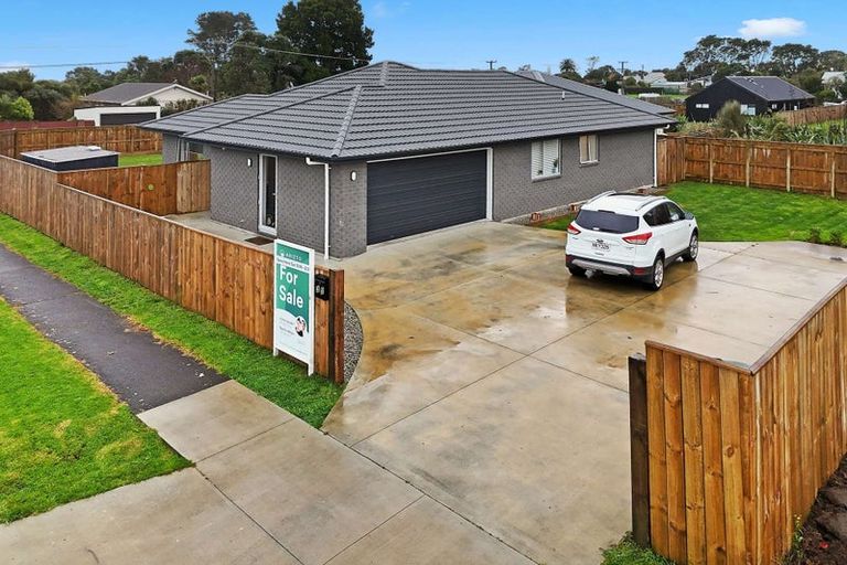 Photo of property in 35 Cumming Street, Okato, 4335