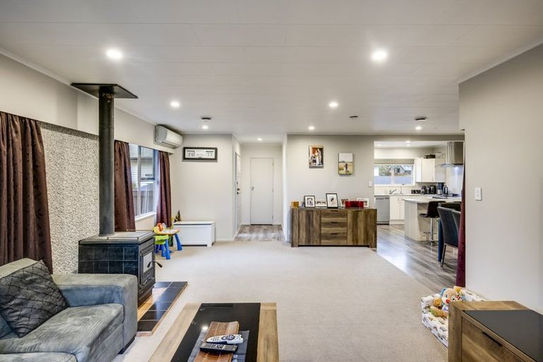 Photo of property in 36 Coventry Avenue, Tamatea, Napier, 4112