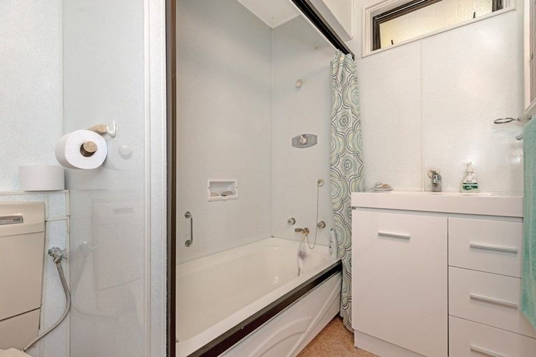 Photo of property in 28 Chalmers Road, Te Hapara, Gisborne, 4010