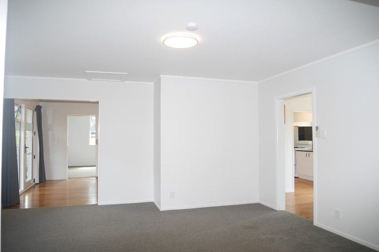 Photo of property in 3 Percival Road, Paraparaumu Beach, Paraparaumu, 5032
