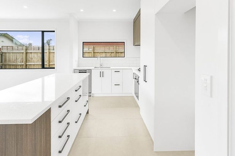 Photo of property in 4/15 Glen Lynne Avenue, Queenwood, Hamilton, 3210