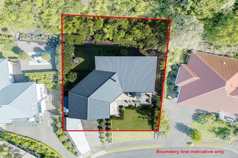 Photo of property in 119 Waldorf Crescent, Orewa, 0931