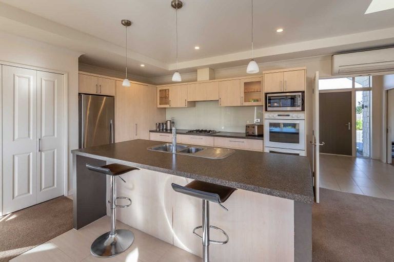 Photo of property in 32 Wilfield Drive, West Melton, 7618