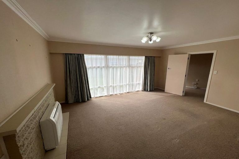 Photo of property in 634 Queen Street East, Levin, 5510