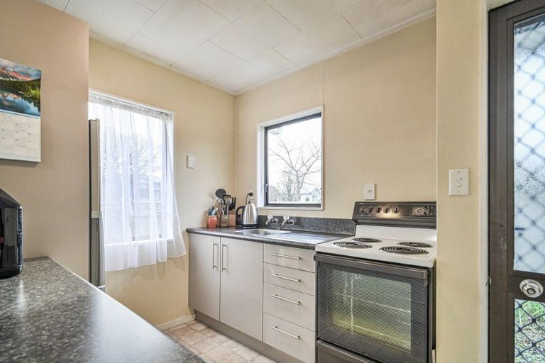 Photo of property in 1/814 Lyell Street, Akina, Hastings, 4122