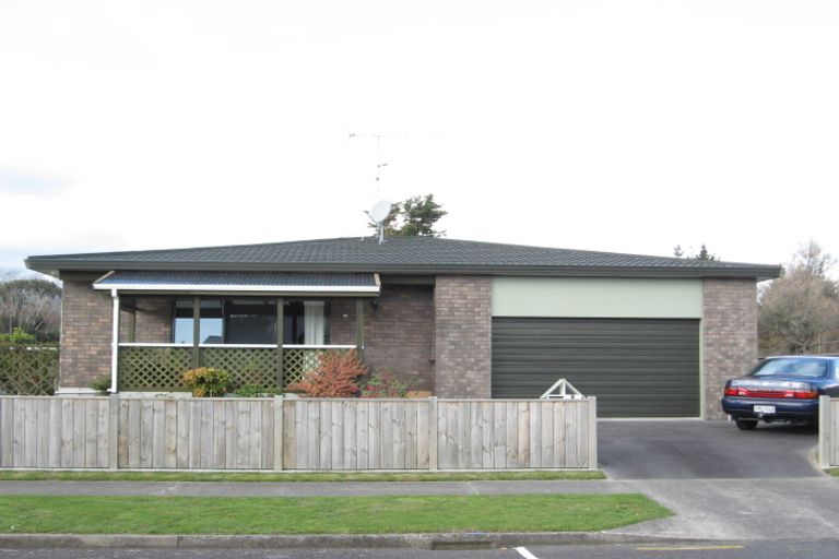Photo of property in 6 Millhaven Place, Otaki, 5512
