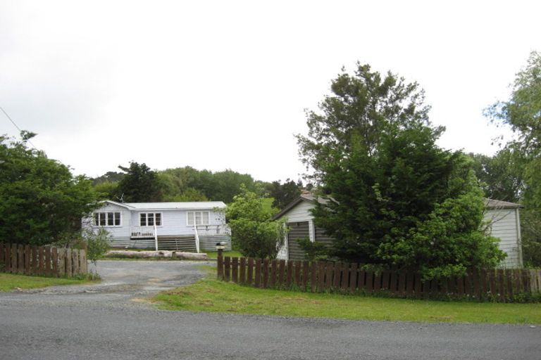 Photo of property in 18 Centennial Park Road, Wellsford, 0900