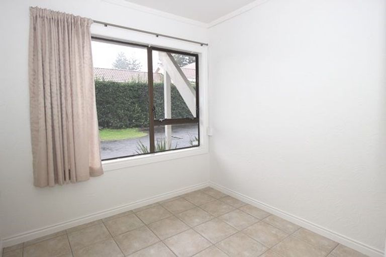Photo of property in 11 Noel Avenue, Orewa, 0931