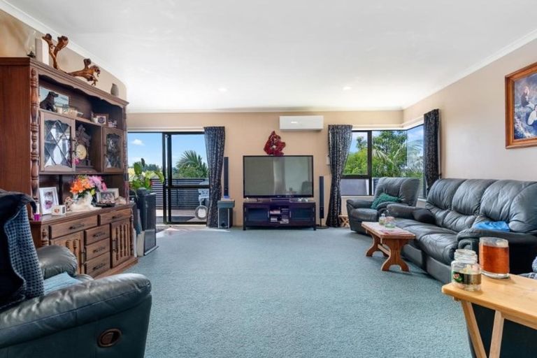 Photo of property in 6 Astor Place, Welcome Bay, Tauranga, 3112
