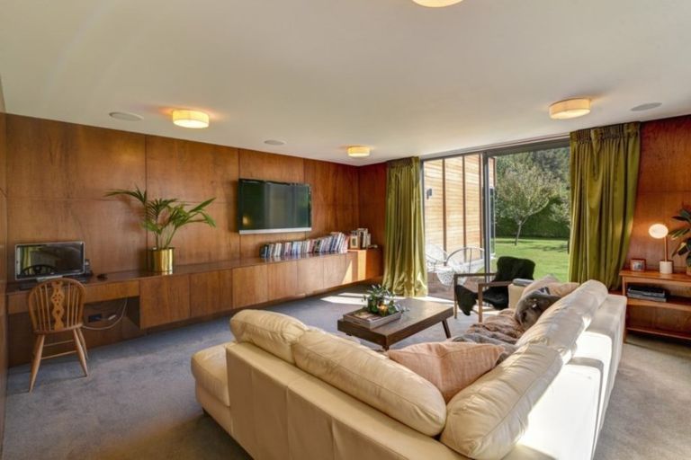 Photo of property in 29 Mathias Terrace, Arthurs Point, Queenstown, 9371