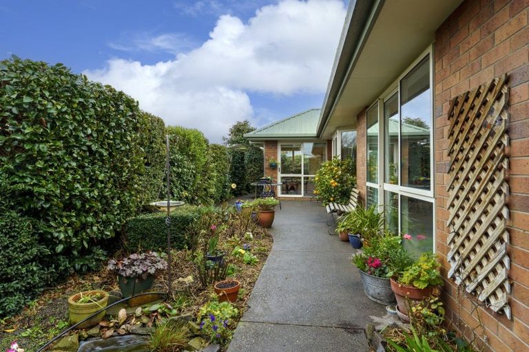 Photo of property in 20a Selwyn Street, Somerfield, Christchurch, 8024