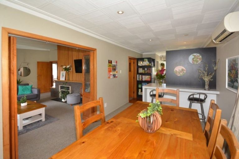 Photo of property in 18 Colquhoun Street, Glenross, Dunedin, 9011