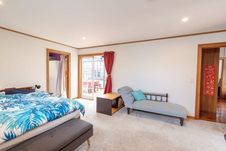 Photo of property in 54 Brightwater Terrace, Terrace End, Palmerston North, 4410