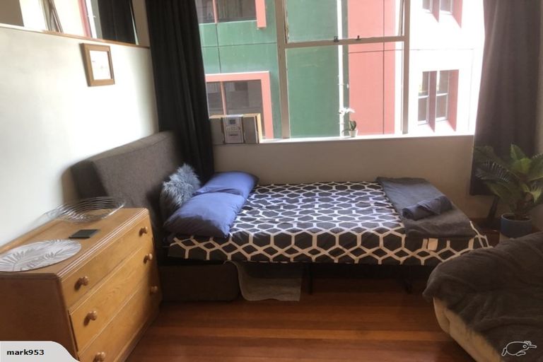 Photo of property in Terrace Tower Apartments, 3c/126 The Terrace, Wellington Central, Wellington, 6011