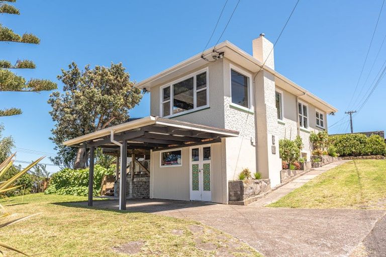 Photo of property in 24 Burns Street, Tawhero, Whanganui, 4501