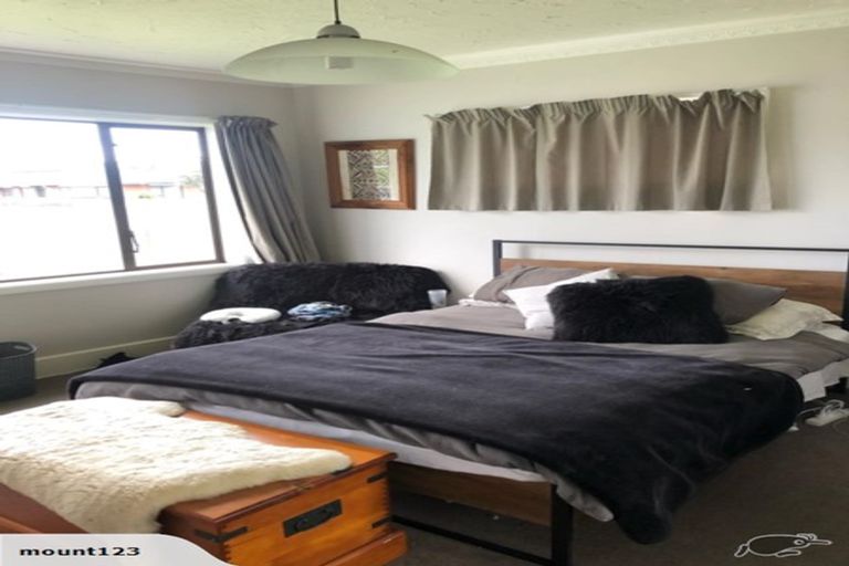 Photo of property in 45 Hanrahan Street, Upper Riccarton, Christchurch, 8041