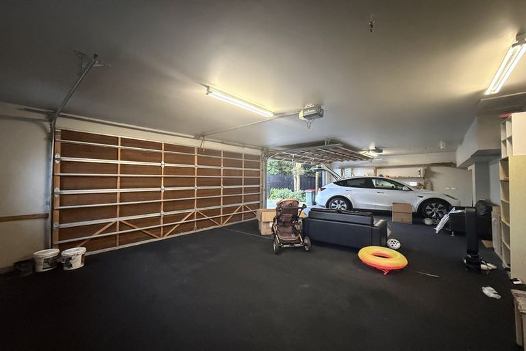 Photo of property in 40 Hiwihau Place, Glenfield, Auckland, 0629