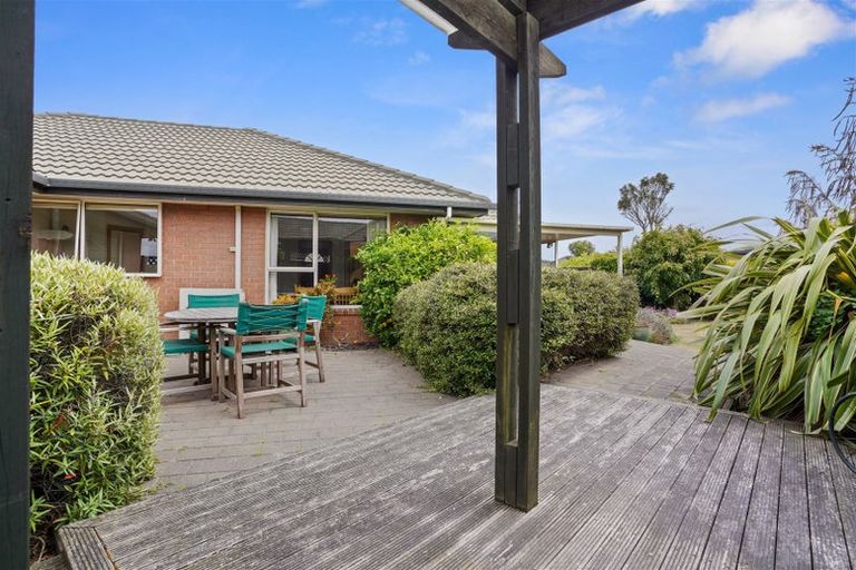 Photo of property in 16 Bella Rosa Drive, Hei Hei, Christchurch, 8042