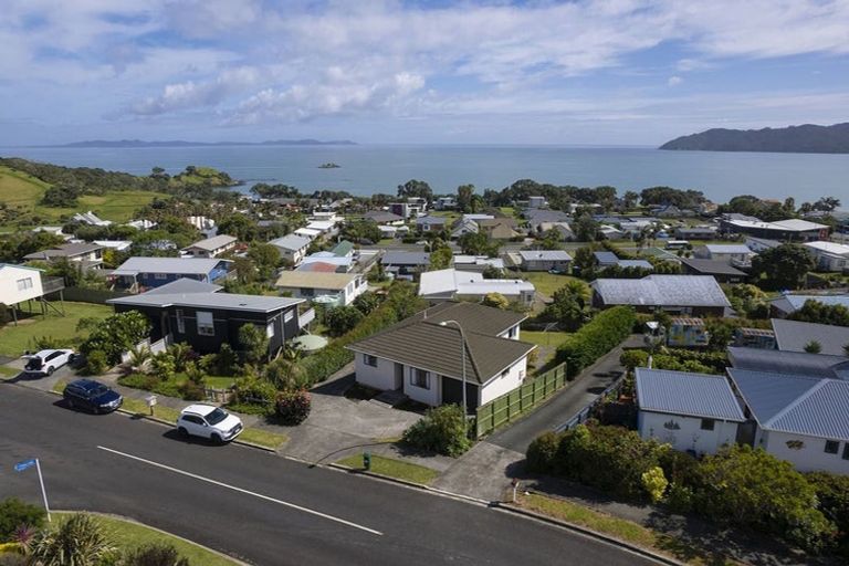 Photo of property in 11 Torsby Road, Coopers Beach, 0420