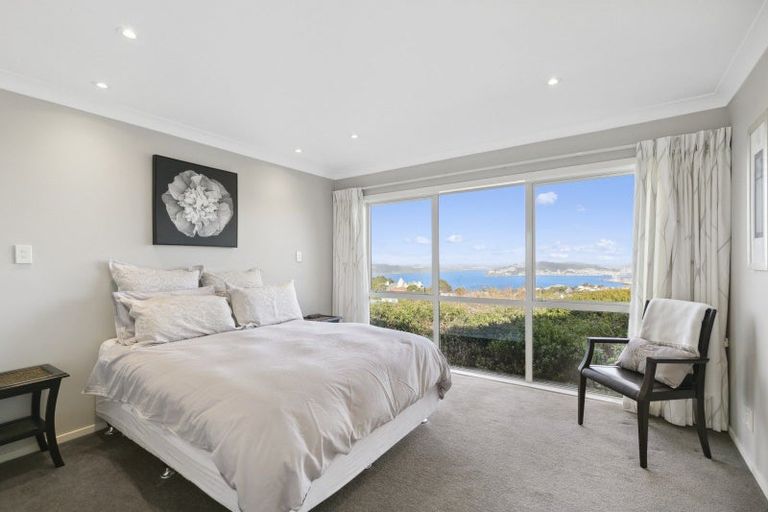 Photo of property in 9 Imran Terrace, Khandallah, Wellington, 6035