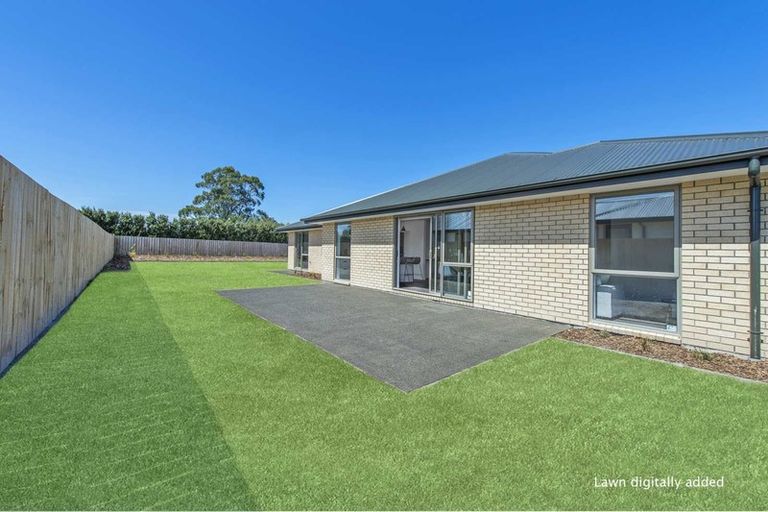 Photo of property in 33 Cressy Place, Darfield, 7510