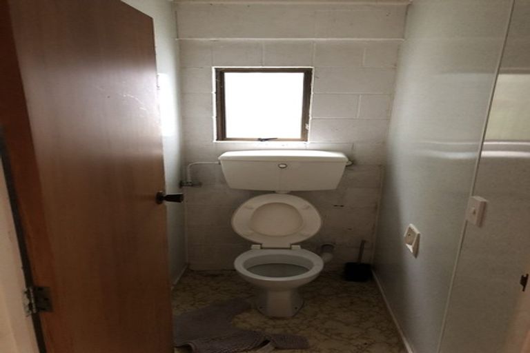 Photo of property in 29 Truby King Street, Merrilands, New Plymouth, 4312