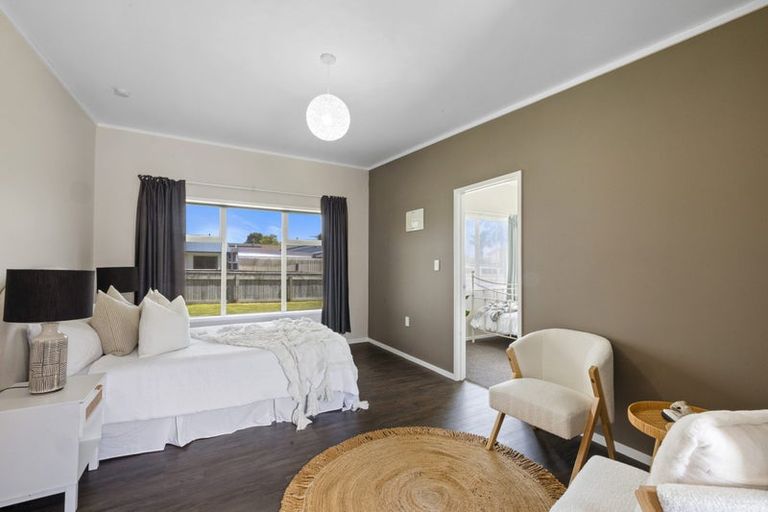 Photo of property in 6 Mace Street, Waitara, 4320