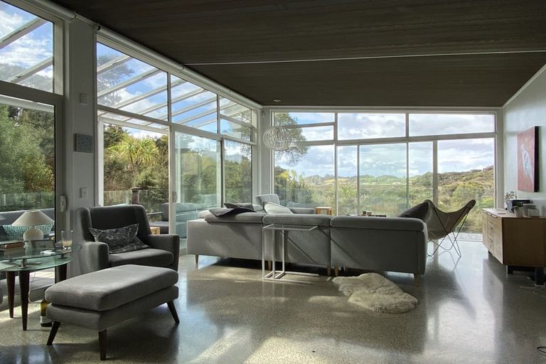 Photo of property in 2109 Cove Road, Mangawhai, Kaiwaka, 0573