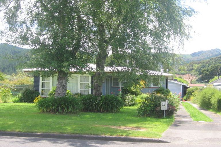 Photo of property in 24 Ngatai Street, Taumarunui, 3920