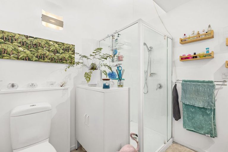 Photo of property in 2a Alice Street, Alicetown, Lower Hutt, 5010