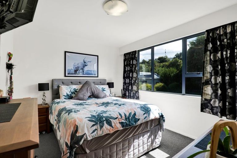 Photo of property in 44 Waimea Street, Westown, New Plymouth, 4310