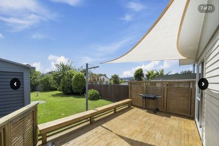 Photo of property in 55 Eatwell Avenue, Paraparaumu Beach, Paraparaumu, 5032