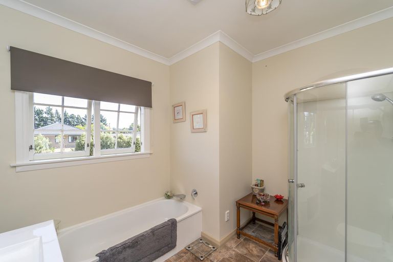 Photo of property in 69-71 Charles Street, Carterton, 5713